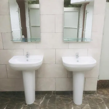 Barreira Beachfront Tents 11 Κάμπινγκ Βέργα Καλαμάτας