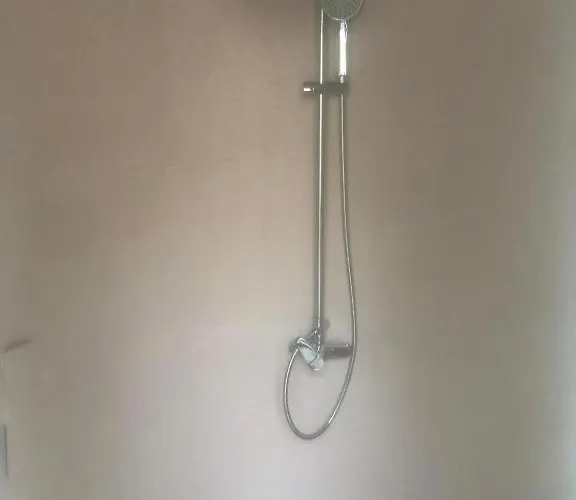 Barreira Beachfront Tents 11 ורגה קלמטה